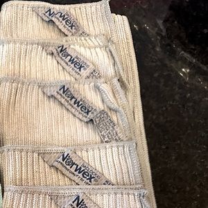 5 Norwex Kitchen Cloths